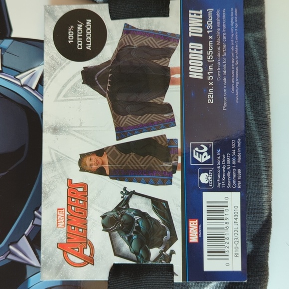 Marvel Avengers Black Panther Hooded Towel NWT - Picture 2 of 4